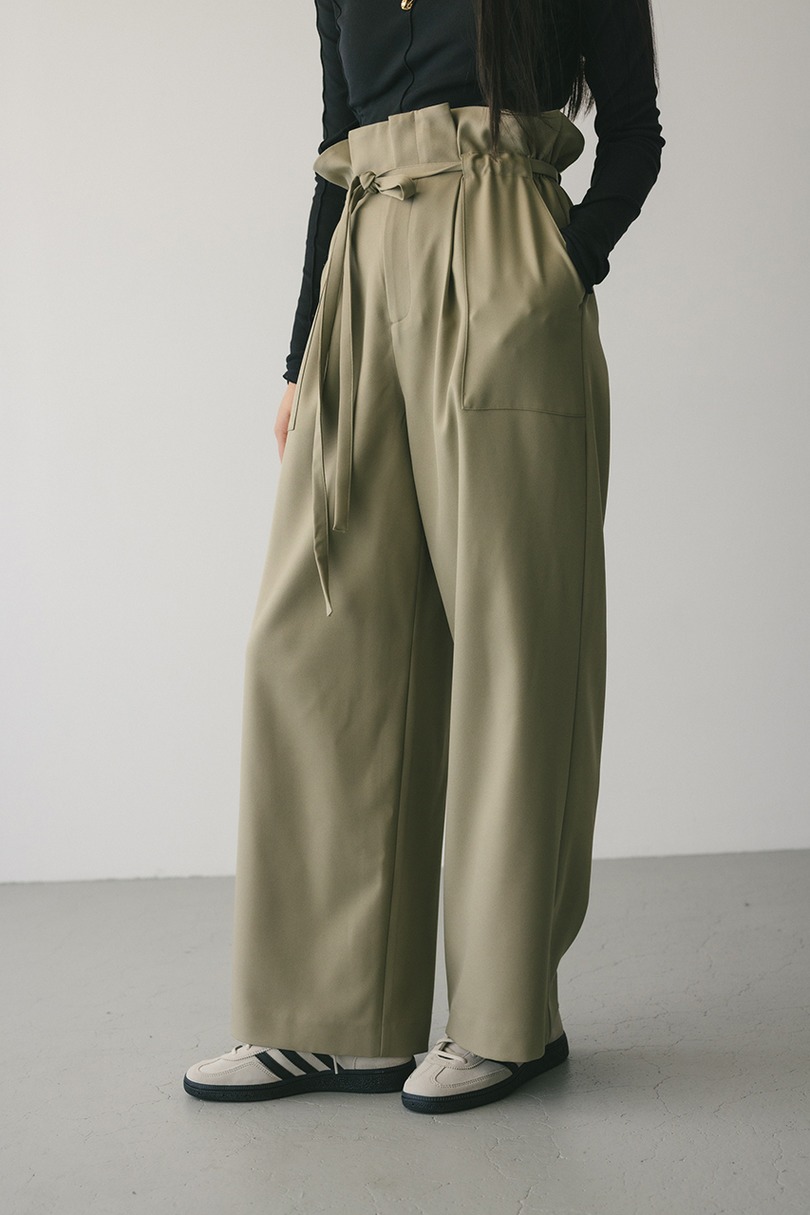 ウエストフリルギャザーパンツ