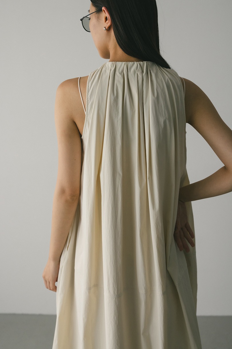撥水ネックギャザーワンピース 詳細画像 IVOY 8