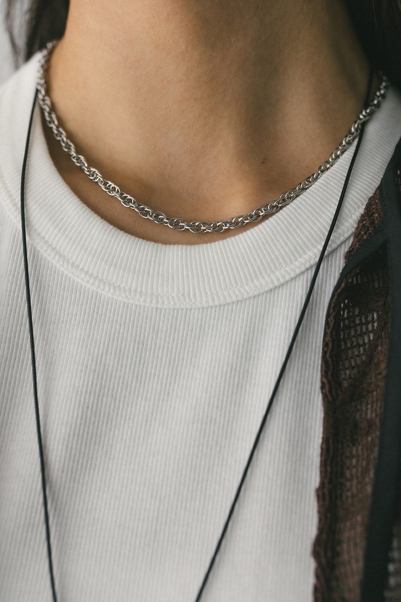 ツイストチェーンネックレス