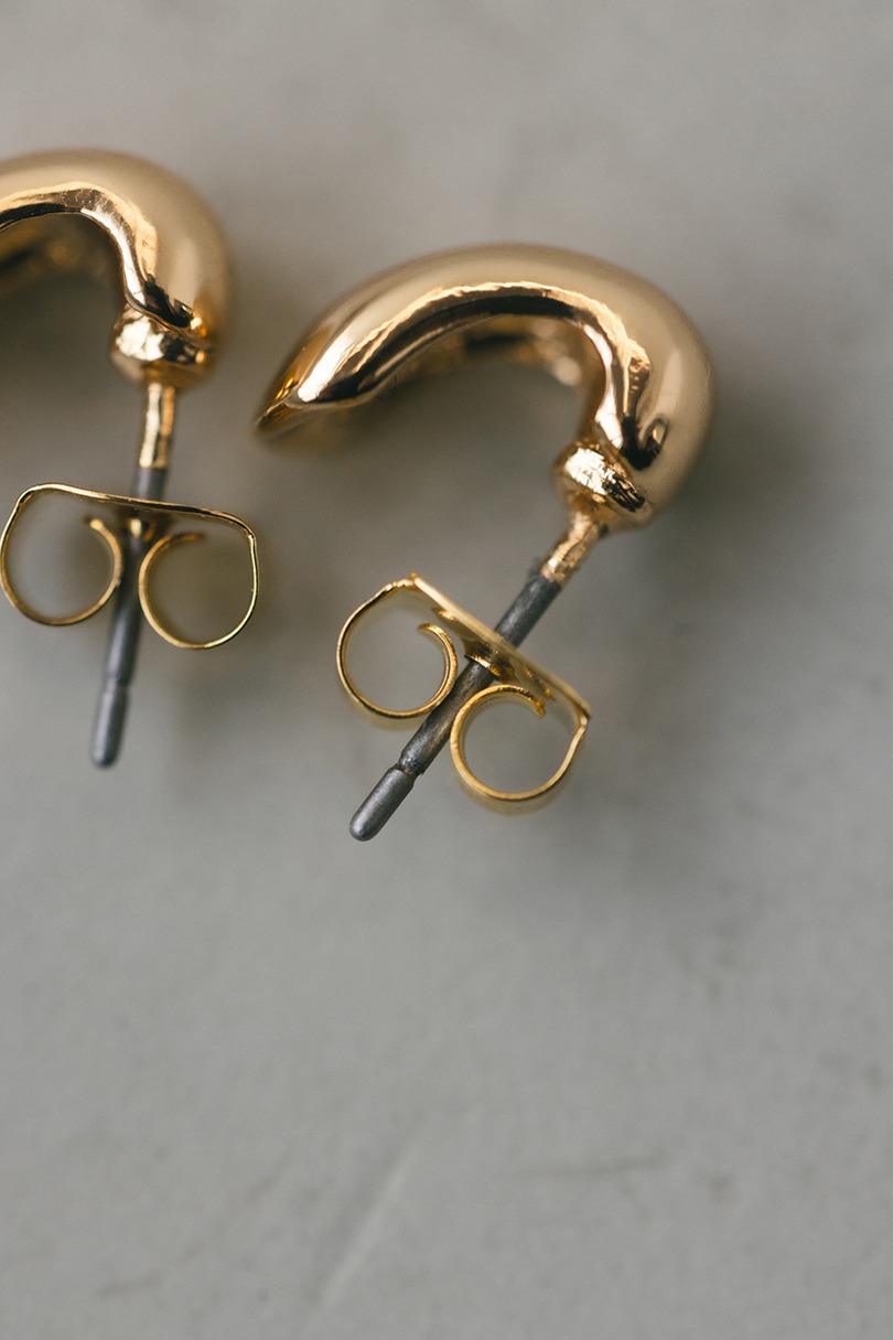 ミニマルライトピアス 詳細画像 GLD 11