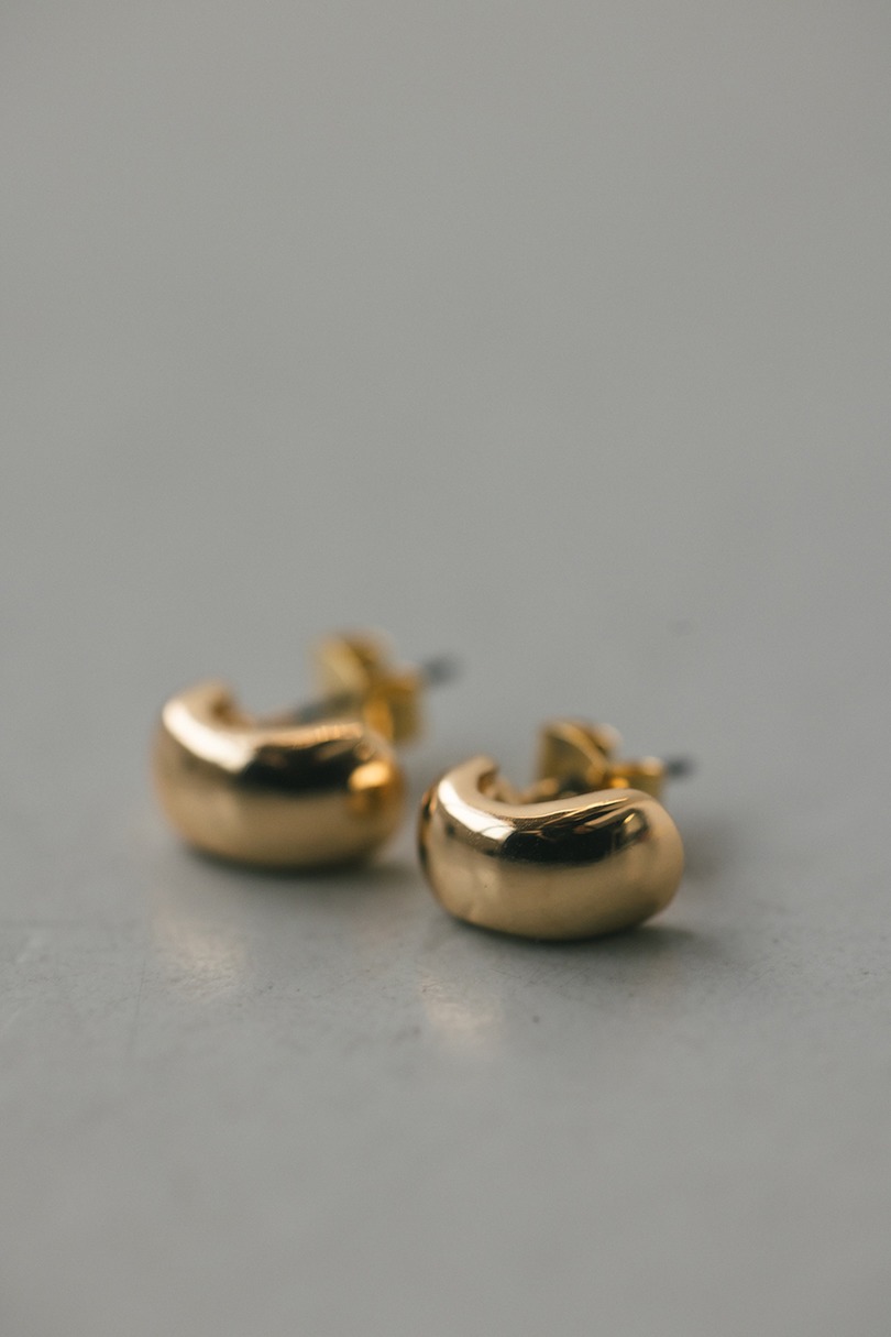 ミニマルライトピアス 詳細画像 GLD 4