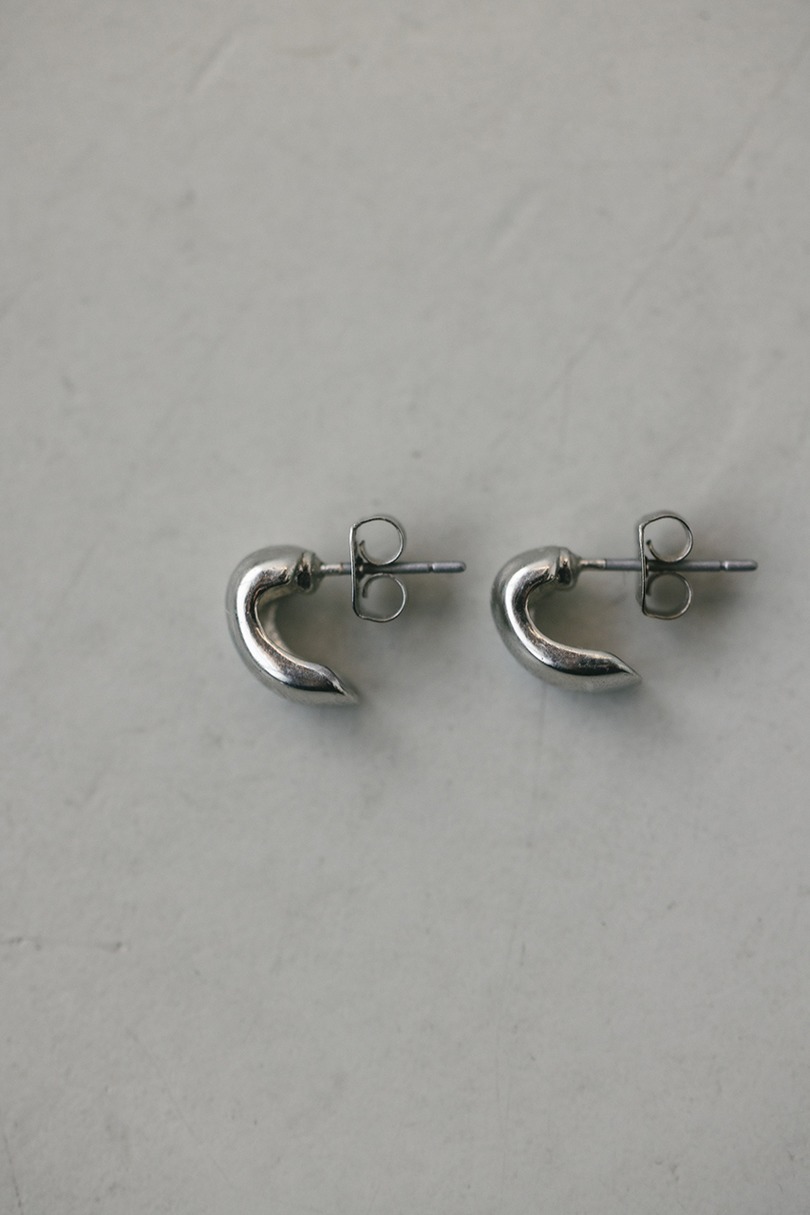 ミニマルライトピアス 詳細画像 SLV 3