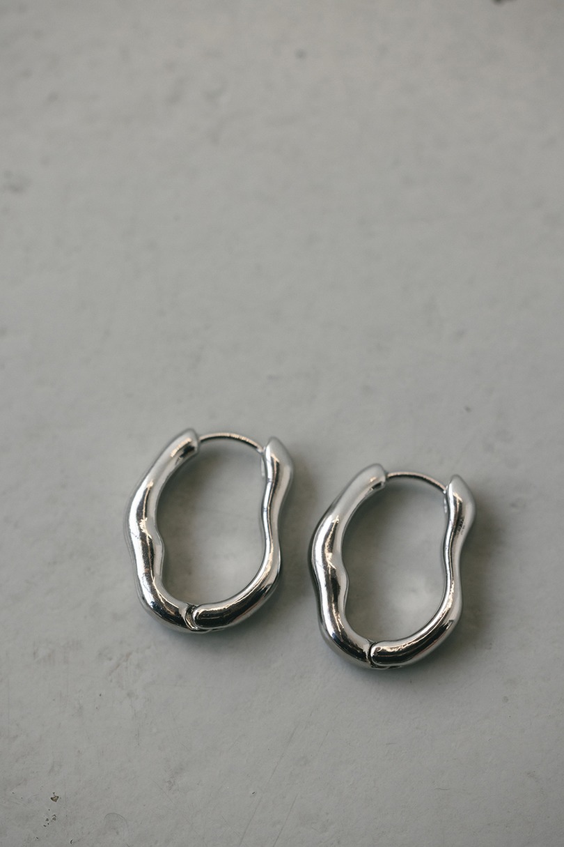 ウェーブラインフープピアス 詳細画像 SLV 4