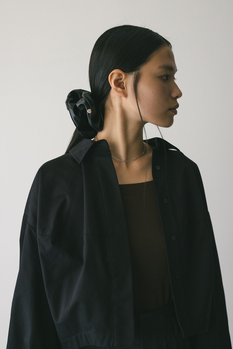 フェイクレザーシュシュ 詳細画像 BLK 2