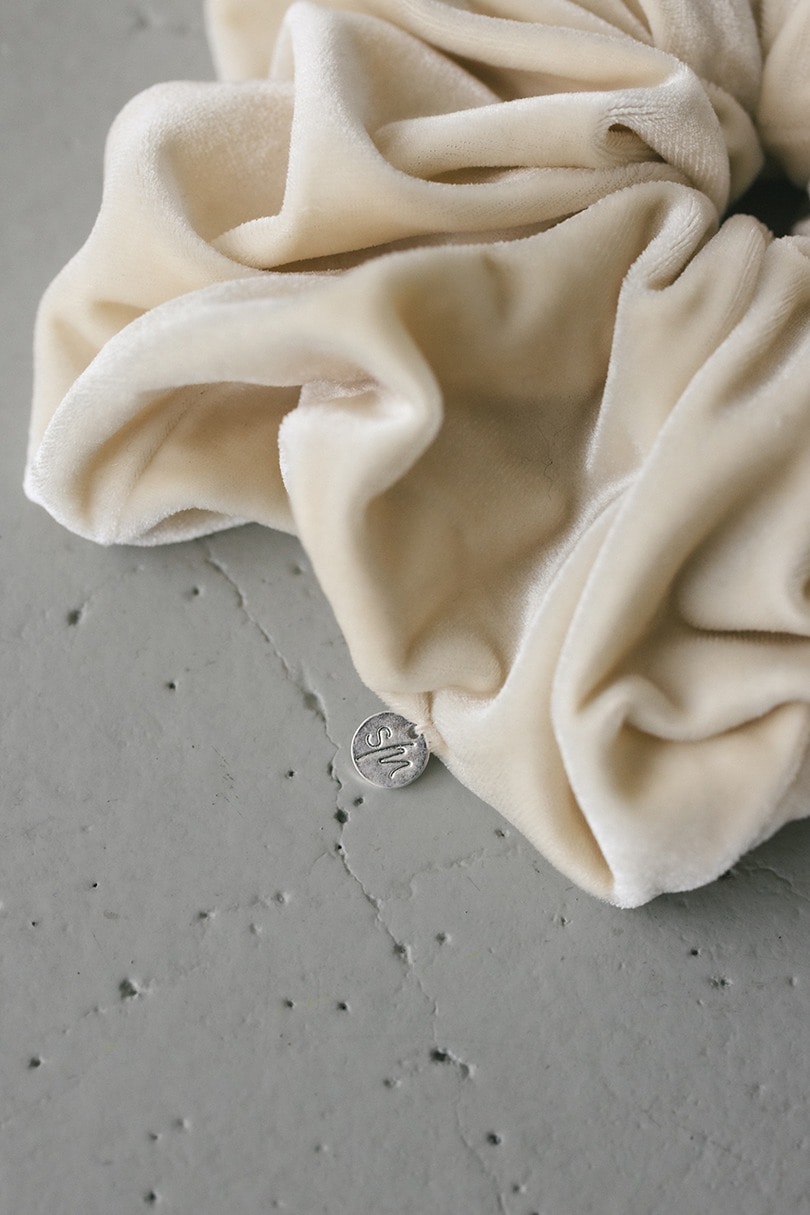 ベロアボリュームシュシュ 詳細画像 IVOY 2