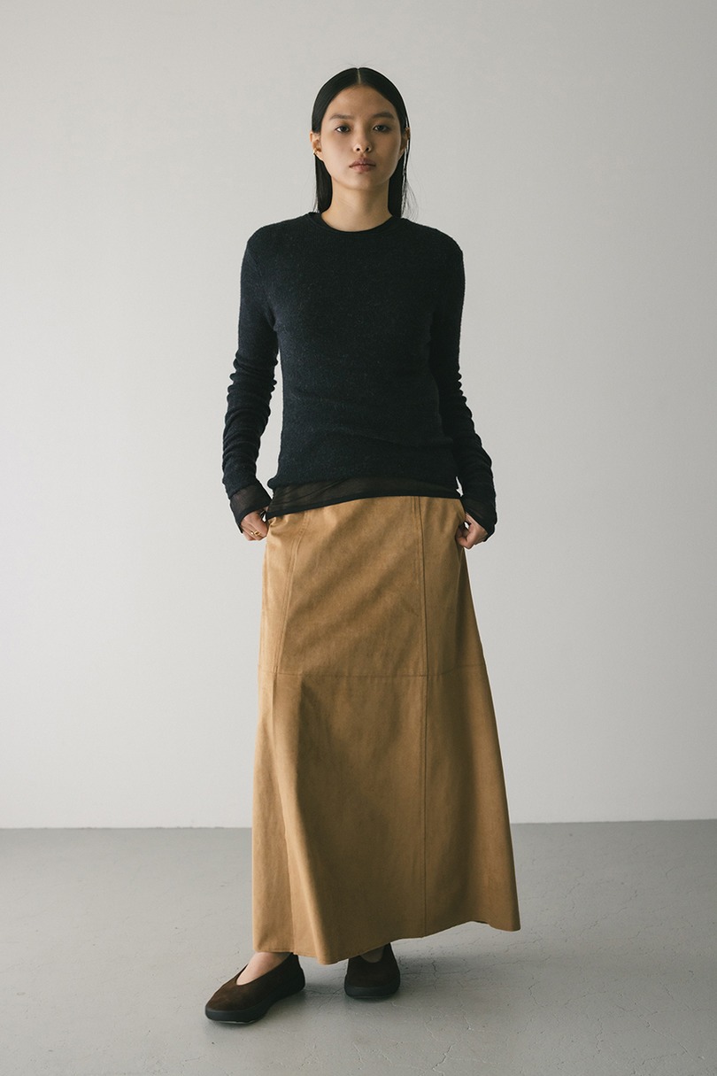 ロングスリーブソフトニット