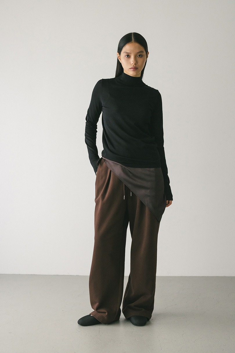 バックストリングウォッシャブルニット