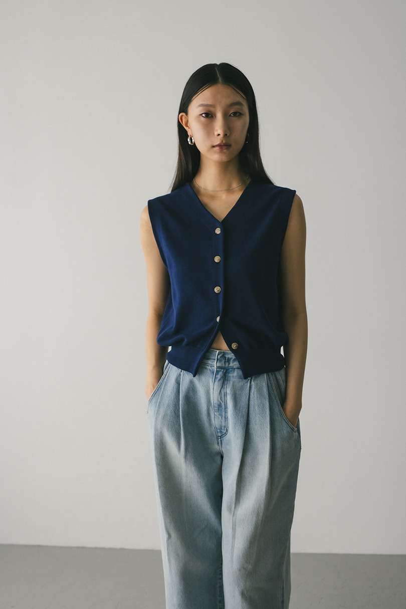 ルーズニットベスト