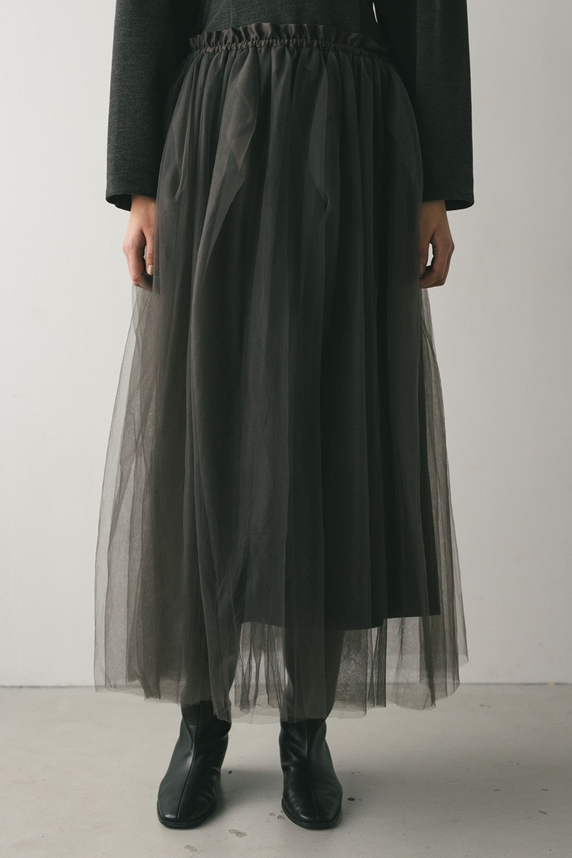 チュールレイヤードスカート