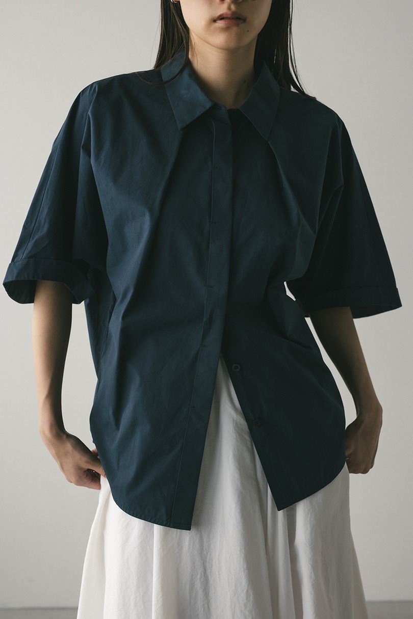 ドルマンハーフスリーブシャツ
