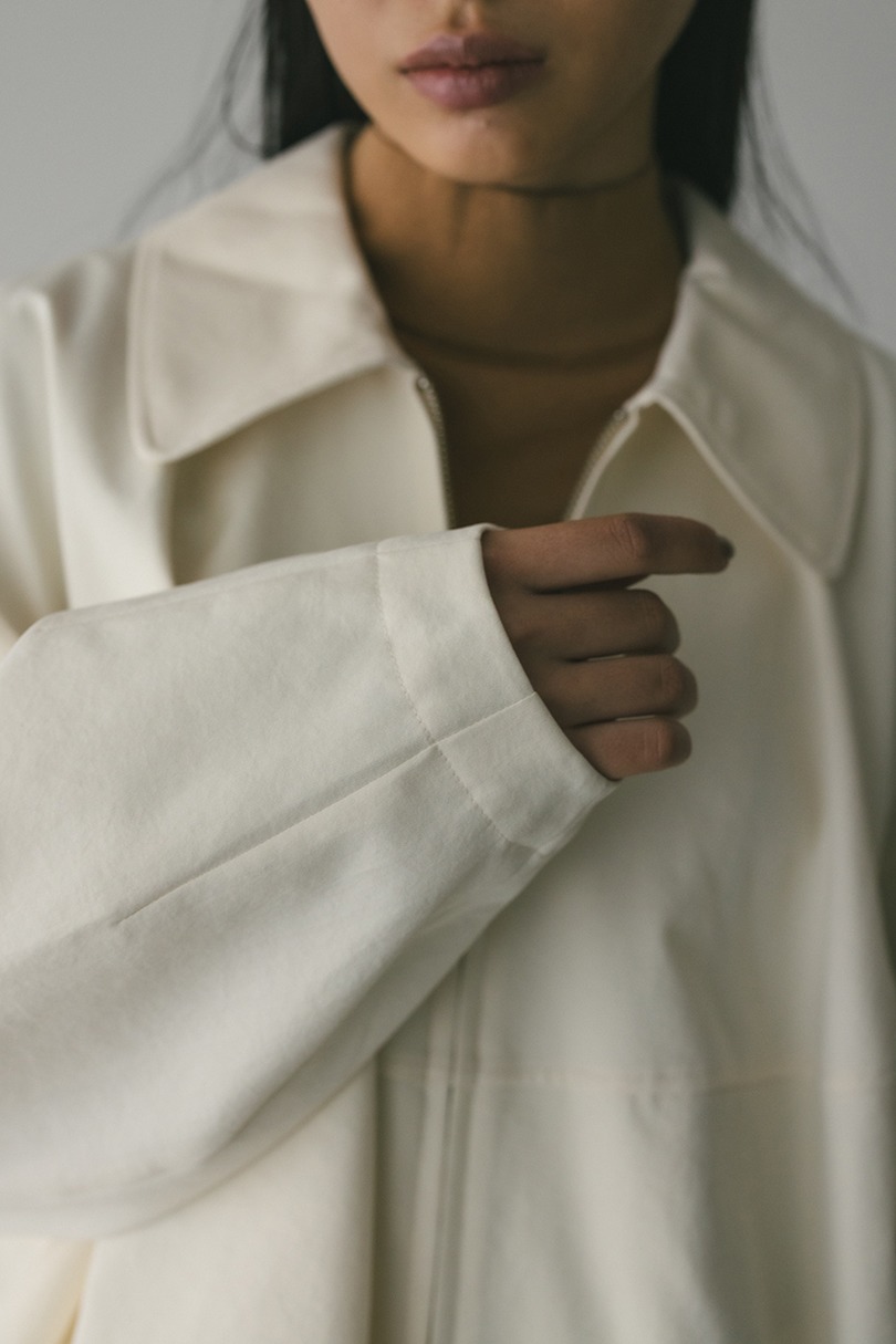 カーブフォルムライトブルゾン 詳細画像 WHT 6