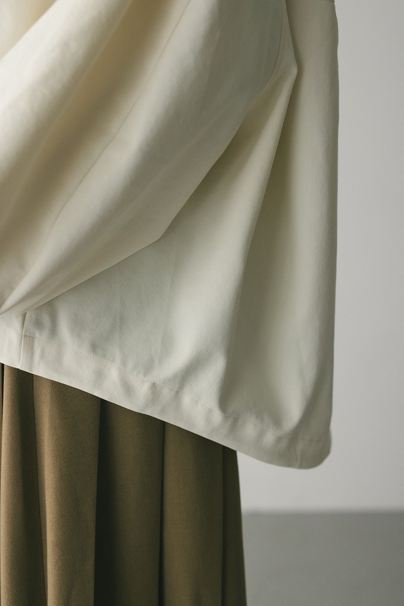 カーブフォルムライトブルゾン 詳細画像 WHT 8