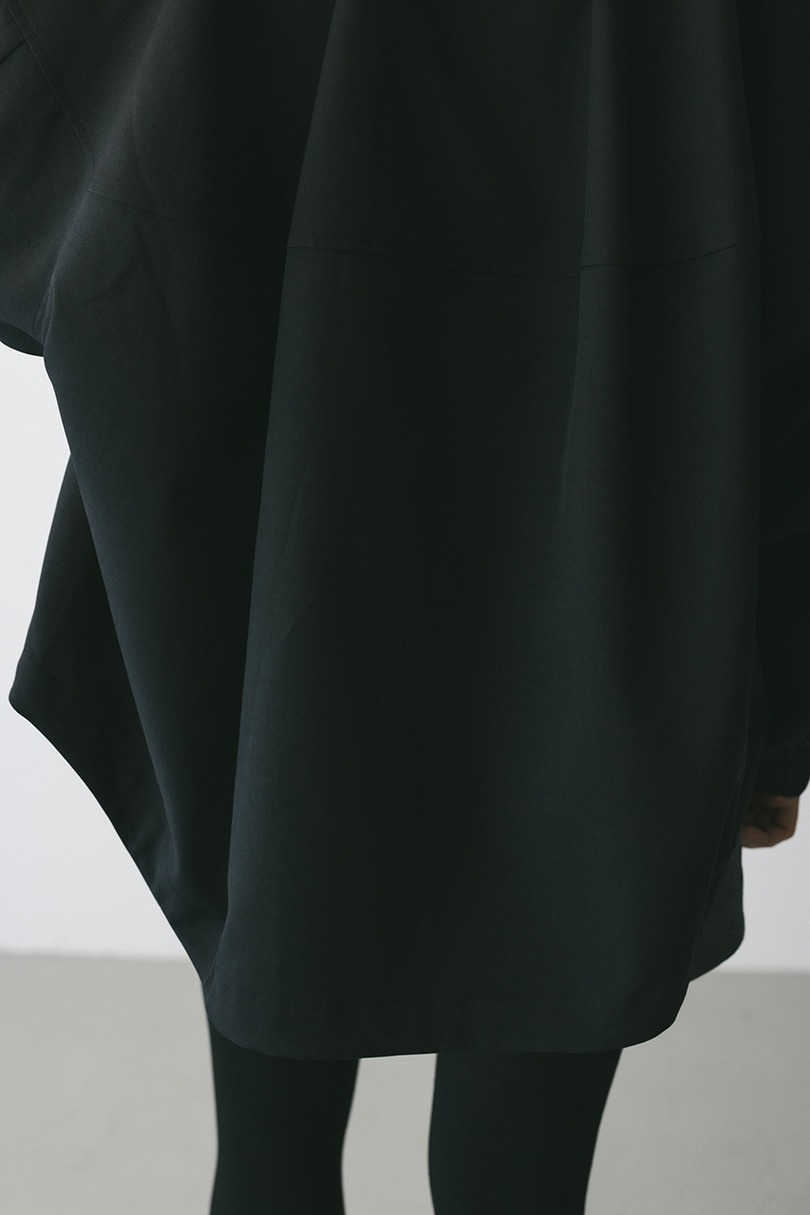 カーブフォルムライトブルゾン 詳細画像 BLK 11