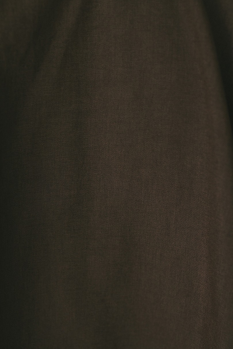 カーブフォルムライトブルゾン 詳細画像 BRN 13