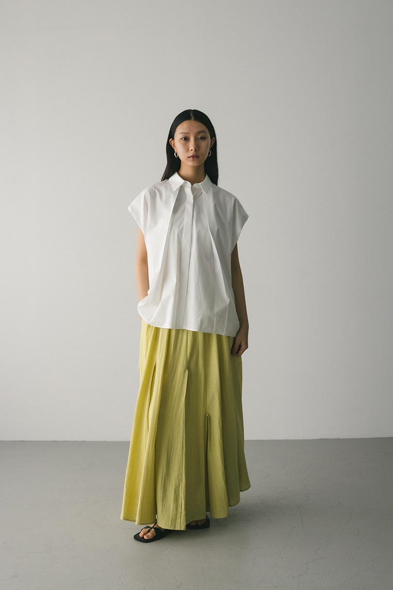 ピンタックパネルフレアスカート