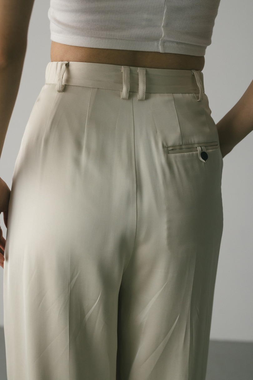 サテンタックフォルムパンツ 詳細画像 IVOY 8