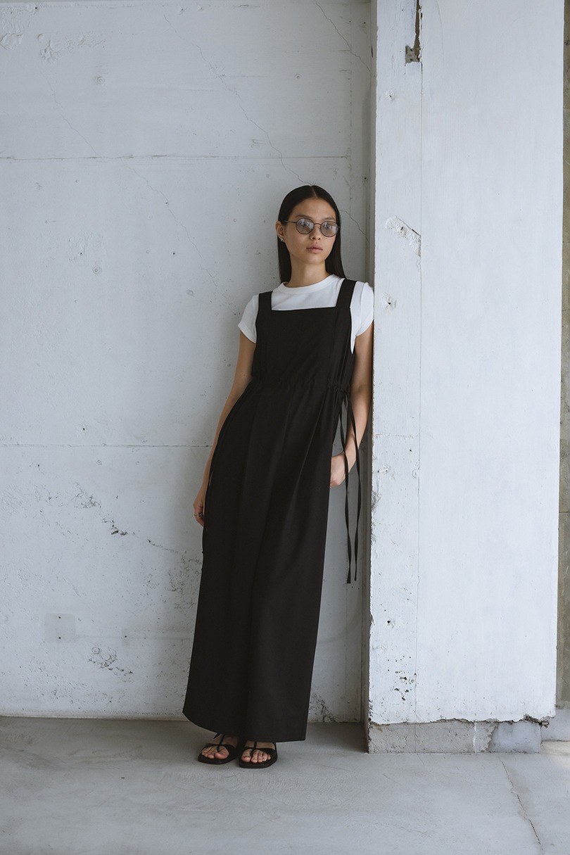 サイドギャザーワイドロンパース