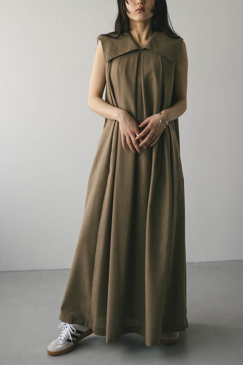 ビッグカラーフレアワンピース