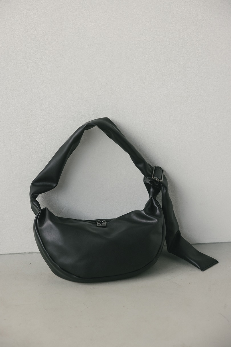 パッファーマンドリンバッグ 詳細画像 BLK 4