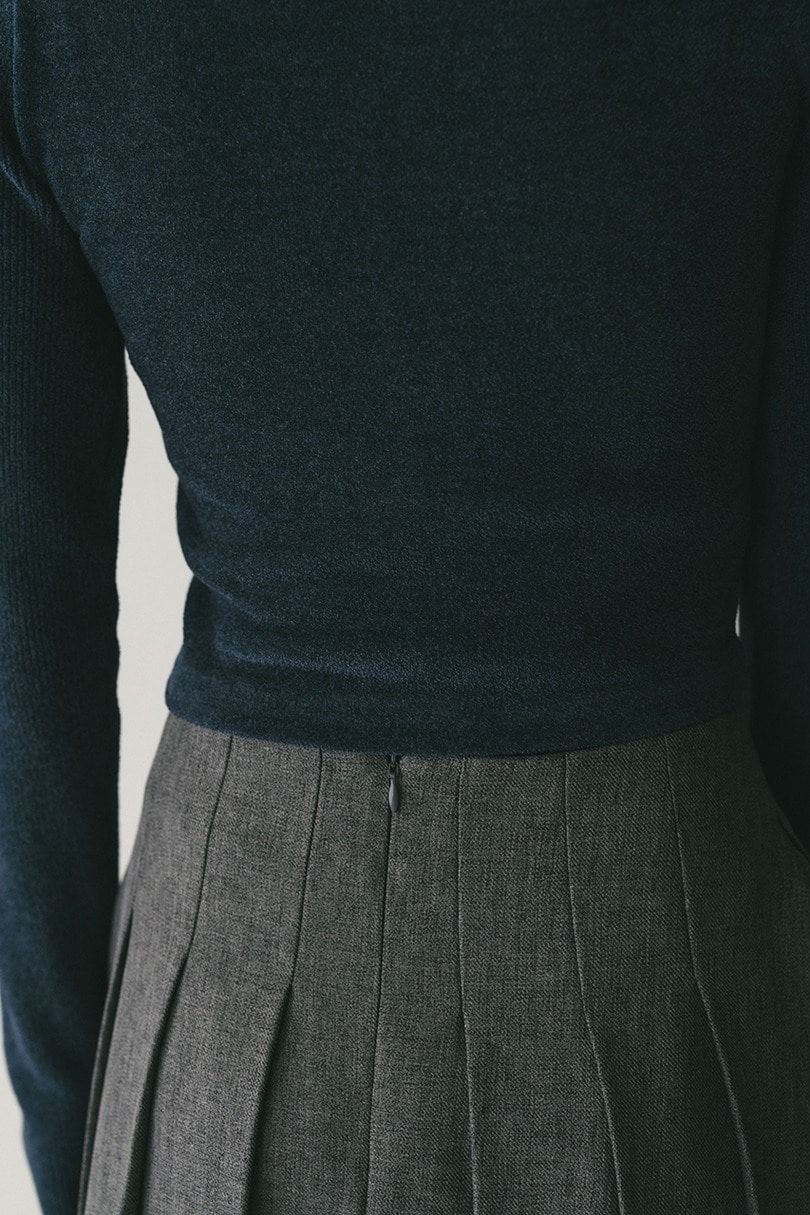 バックオープンベロアショートニット 詳細画像 NVY 7