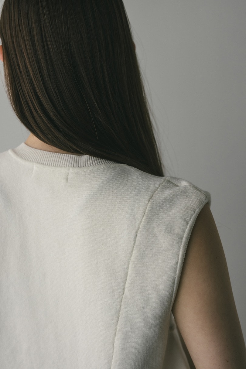 ドライニットフレアベスト 詳細画像 WHT 9