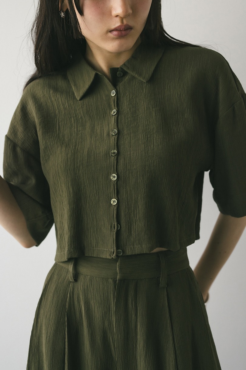 バックオープンワッシャーシャツ