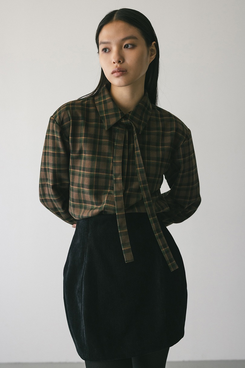 パワーショルダーチェックシャツ