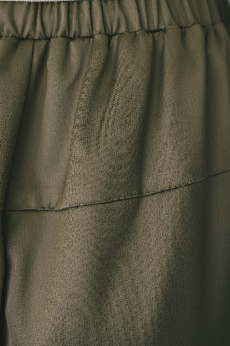 サテンワイドフォルムパンツ 詳細画像 KHA 10