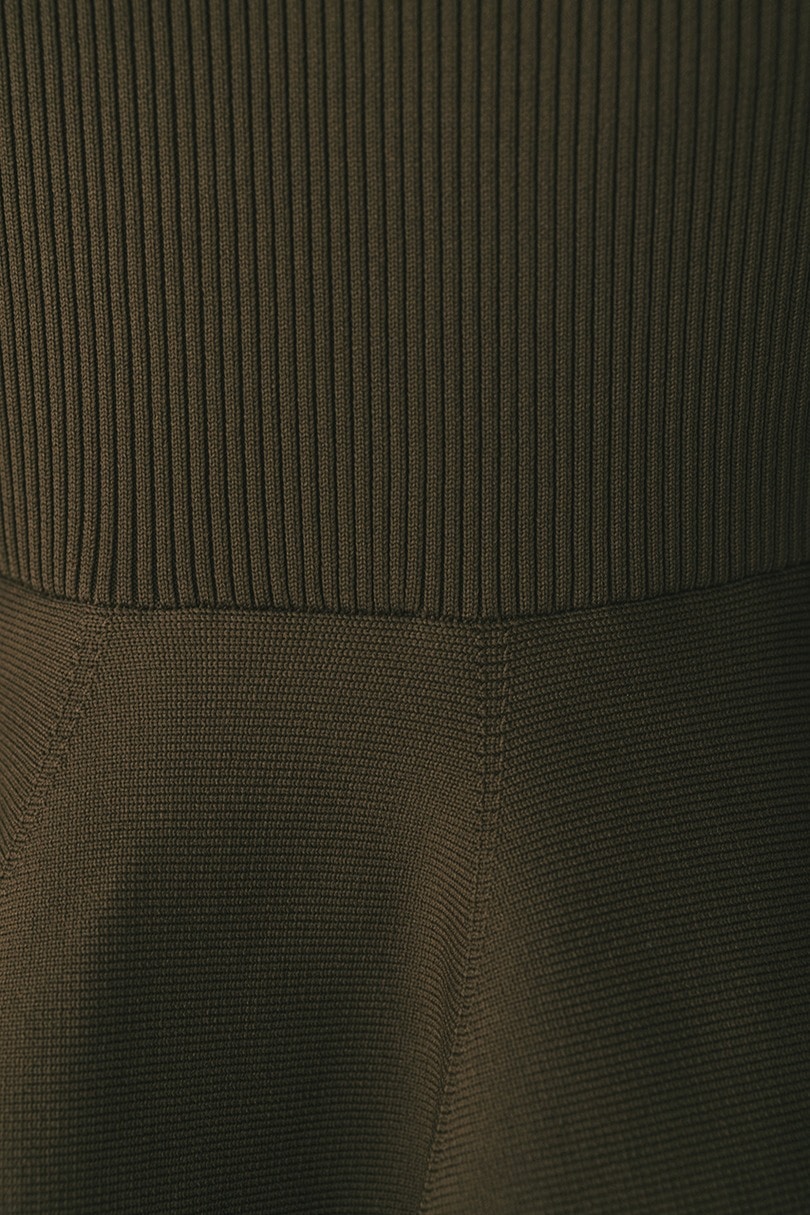 ドッキングフォルムニットワンピース 詳細画像 KHA 11