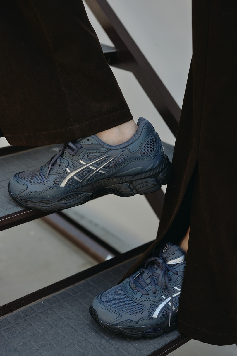 【限定】ASICS GEL-NYC