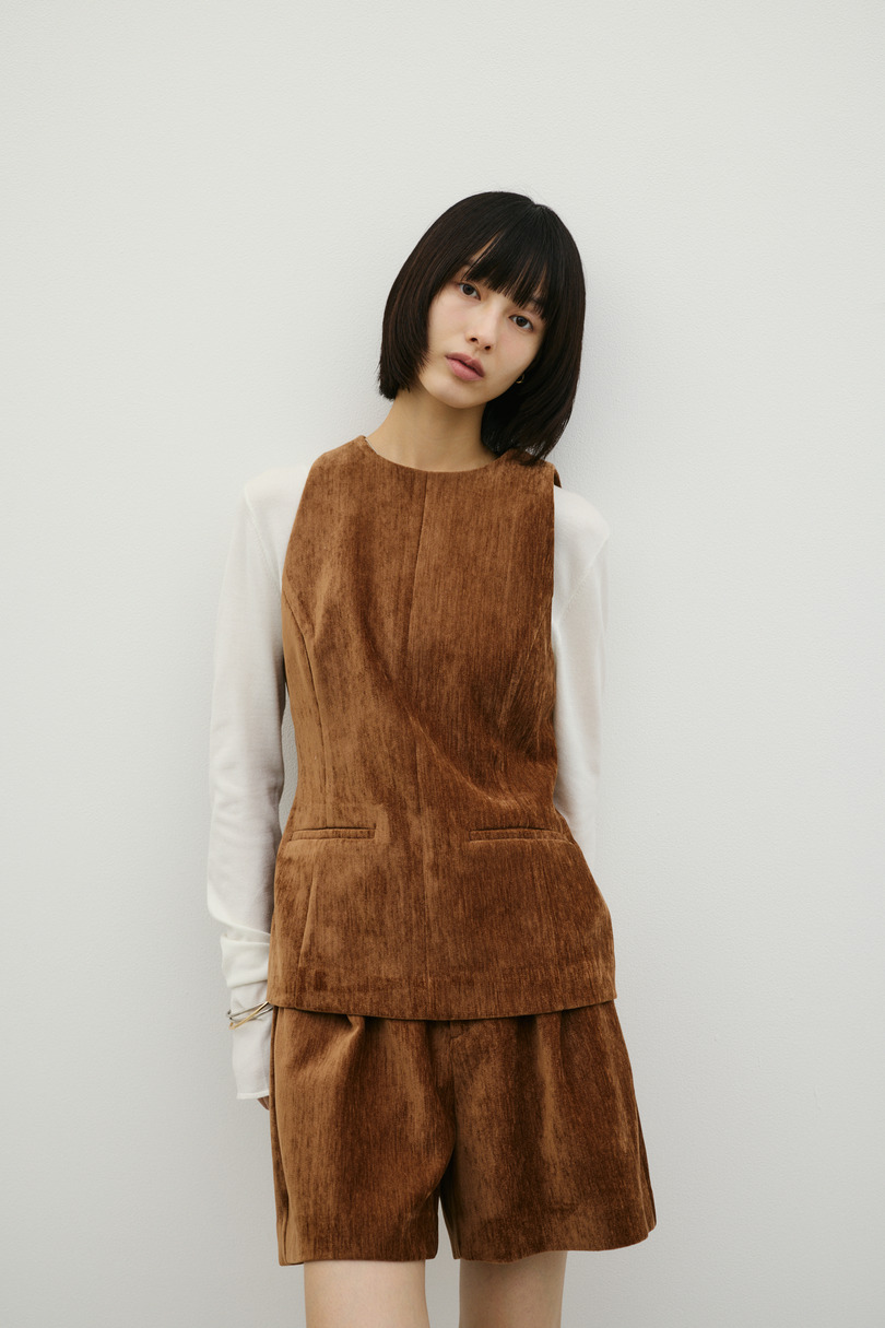 ベロアフォルムベストトップ