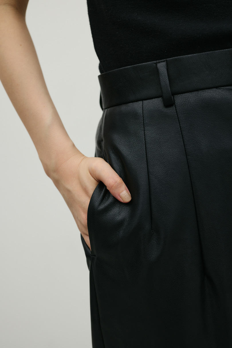 フェイクレザーストレートパンツ 詳細画像 BLK 8