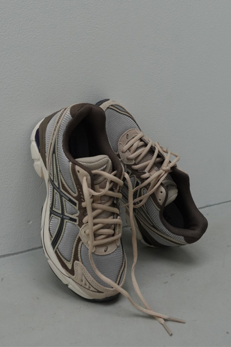 【ASICS】GT-2160