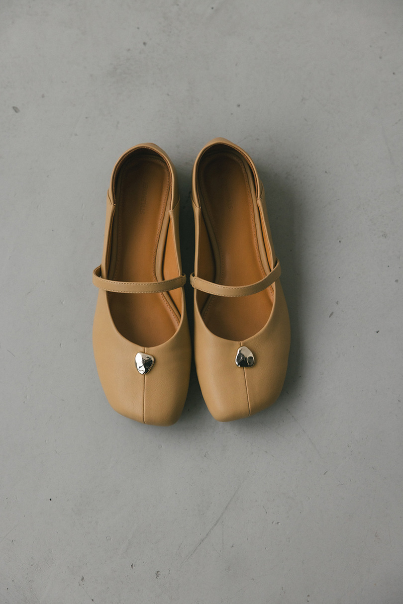 メタルモチーフパンプス 詳細画像 BEG 4