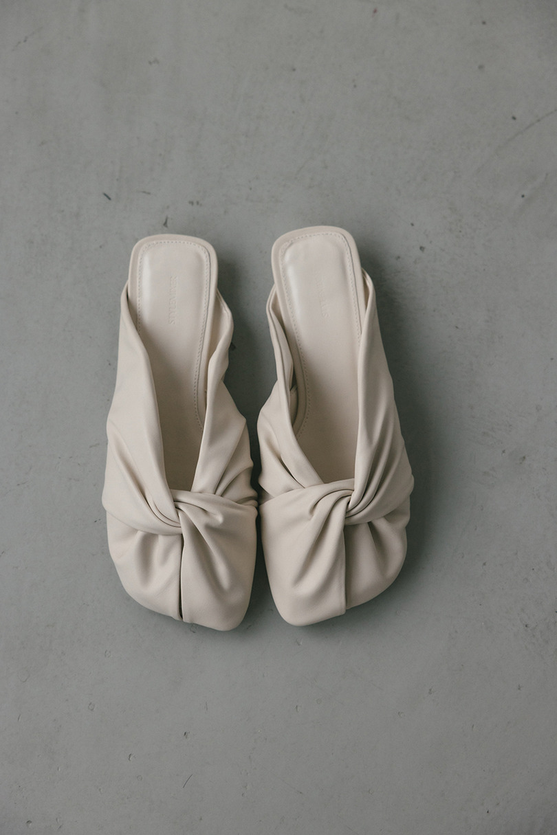 ツイストミュール