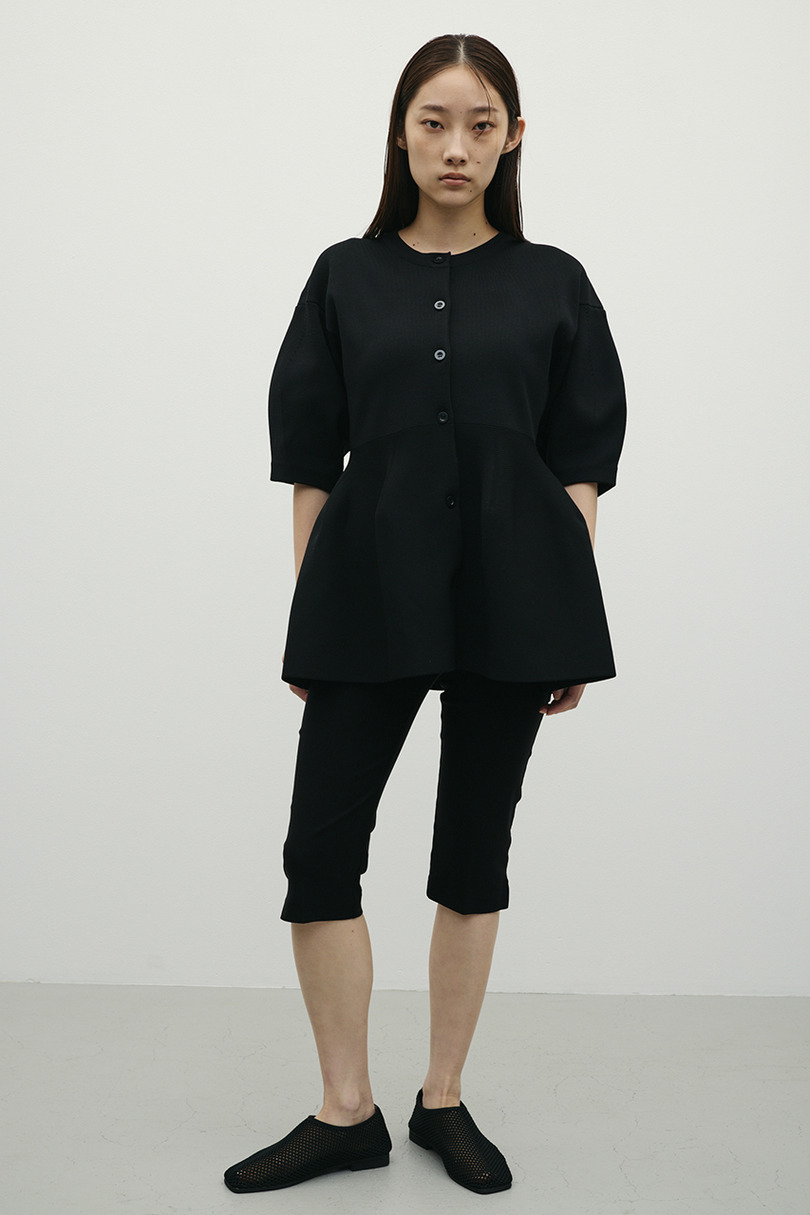 ペプラムフォルムスリーブカーデ 詳細画像 BLK 3