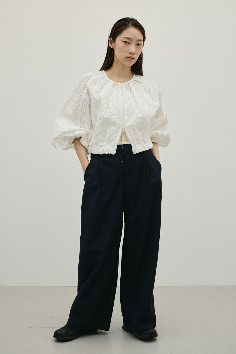 ボリュームスリーブレースブルゾン