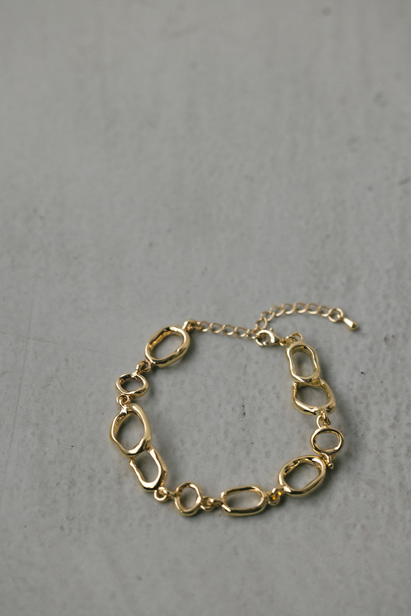 ランダムリングブレスレット