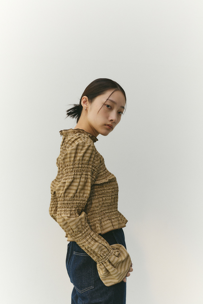 サッカーシャーリングトップ