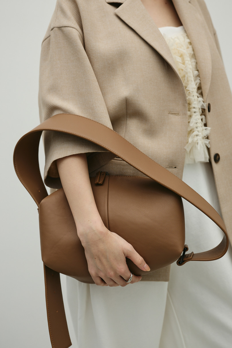 ワイドベルトスクエアバッグ