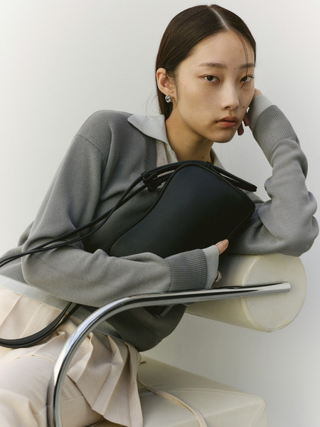 Wストラップカーブバッグ