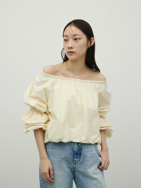 ランタンスリーブオフショルトップ